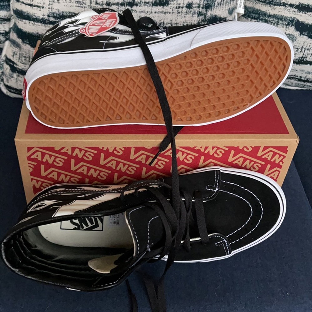 Vans Sk8-Hi Flame Black/White MENS - Picture 5 of 16